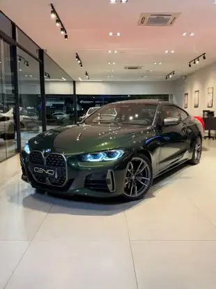 BMW-M 440i-2021