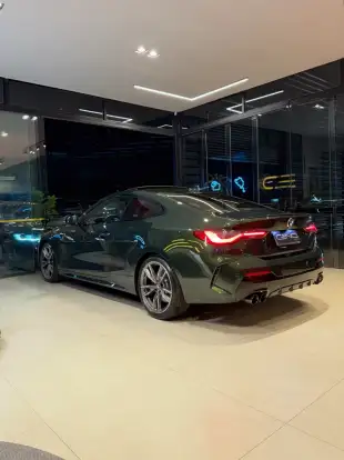 BMW-M 440i-2021