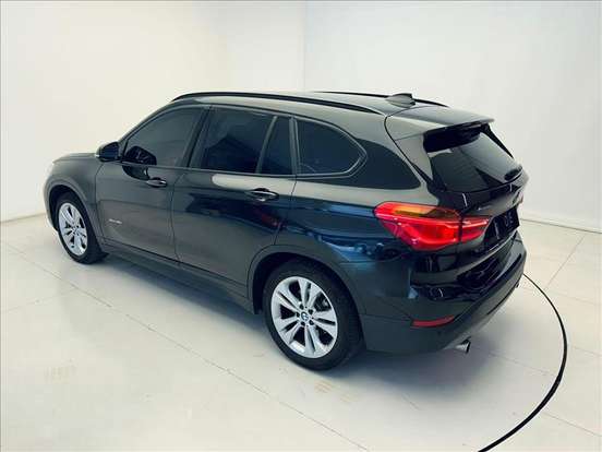 BMW-X1-2018