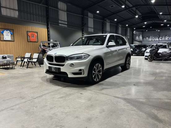 BMW-X5-2017