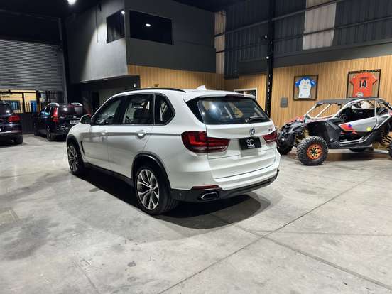BMW-X5-2017