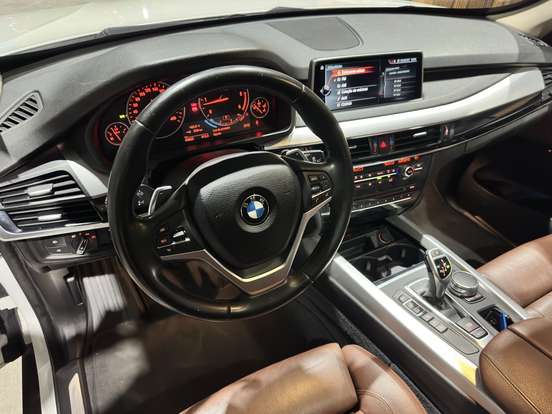 BMW-X5-3.0 4X4 30D I6 TURBO DIESEL 4P AUTOMÁTICO BMW-X5-2017