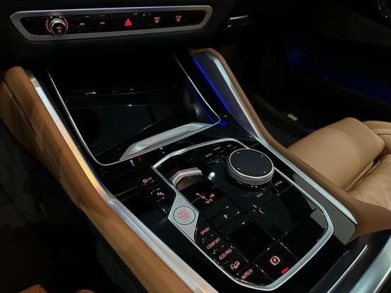 BMW-X6-2024