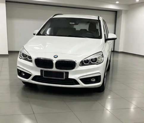 BMW-220i-2.0 CAT GP 16V TURBO ACTIVEFLEX 4P AUTOMÁTICO BMW-220i-2016