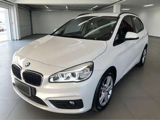 BMW-220i-2016