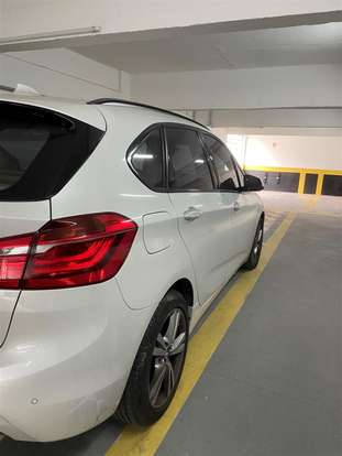 BMW-220i-2016