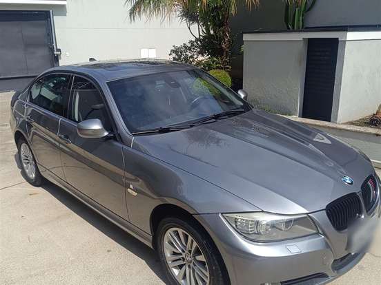 BMW-320i-2.0 16V GASOLINA 4P AUTOMÁTICO BMW-320i-2009