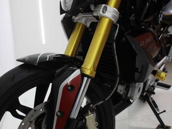 BMW-G 310 R BMW-G 310 R-2021