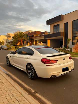 BMW-M6-2015