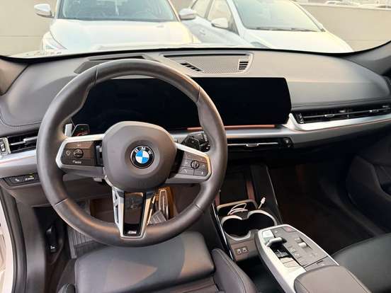 BMW-X1-2025