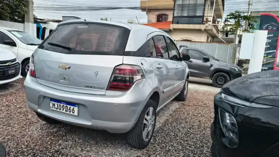 CHEVROLET-AGILE-2013