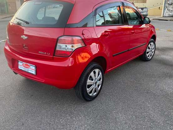 CHEVROLET-AGILE-2012