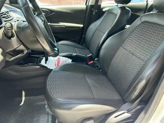 CHEVROLET-ONIX-1.4 MPFI LTZ 8V FLEX 4P AUTOMÁTICO CHEVROLET-ONIX-2017