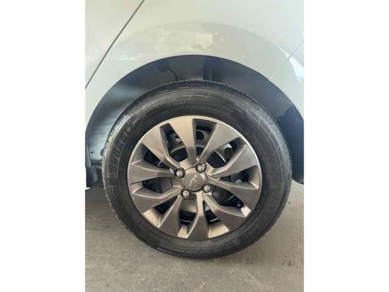 CHEVROLET-ONIX-2021