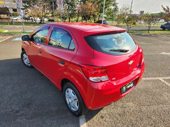 CHEVROLET-ONIX-1.0 MPFI LS 8V FLEX 4P MANUAL CHEVROLET-ONIX-2015
