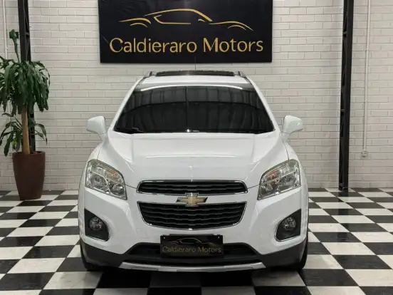 CHEVROLET-TRACKER-2015