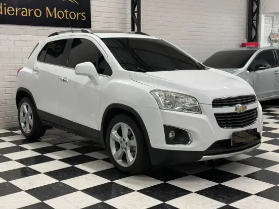 CHEVROLET-TRACKER-2015