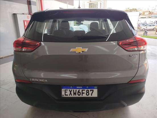 CHEVROLET-TRACKER-2021