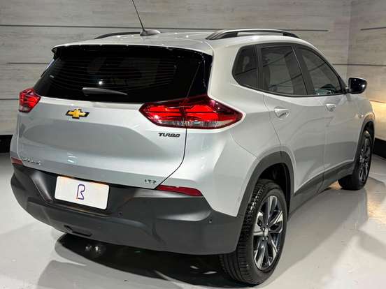 CHEVROLET-TRACKER-2021