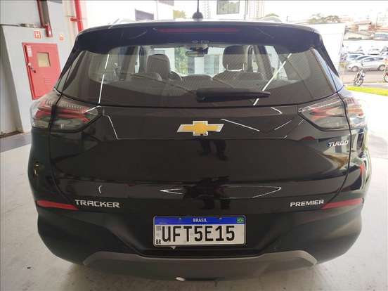 CHEVROLET-TRACKER-2025