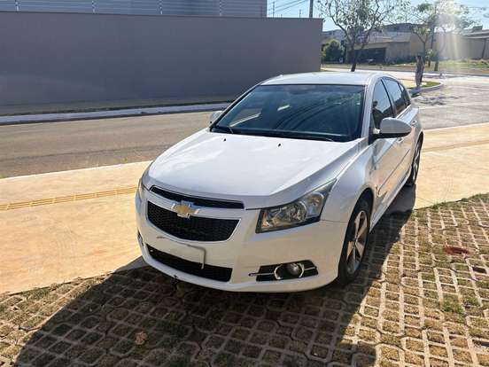 CHEVROLET-CRUZE-2014