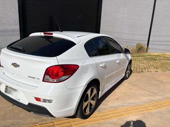 CHEVROLET-CRUZE-2014