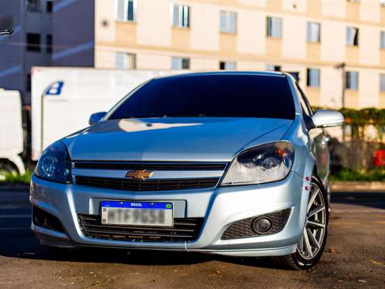 CHEVROLET-VECTRA-2.0 MPFI GT HATCH 8V FLEX 4P MANUAL CHEVROLET-VECTRA-2009