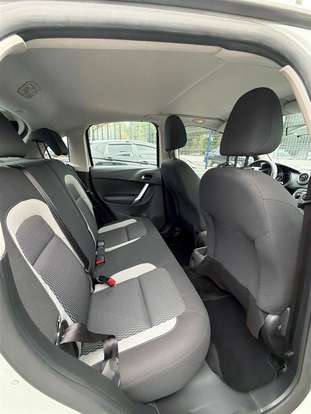 CITROËN-C3-1.6 TENDANCE 16V FLEX 4P AUTOMÁTICO CITROËN-C3-2015