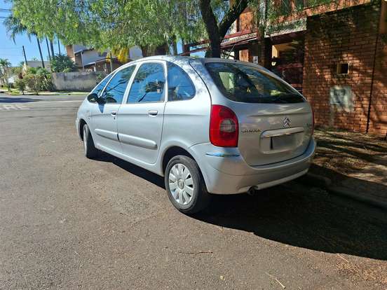 CITROËN-XSARA PICASSO-1.6 I EXCLUSIVE 16V FLEX 4P MANUAL CITROËN-XSARA PICASSO-2010