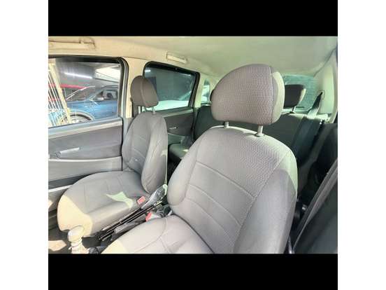 FIAT-IDEA-1.4 MPI ELX 8V FLEX 4P MANUAL FIAT-IDEA-2008