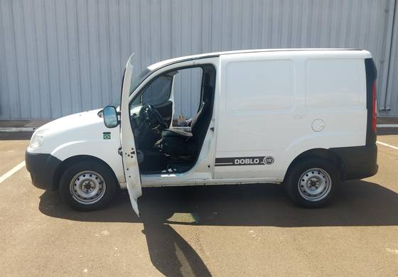 FIAT DOBLÒ 1.8 MPI CARGO 16V FLEX 2P MANUAL