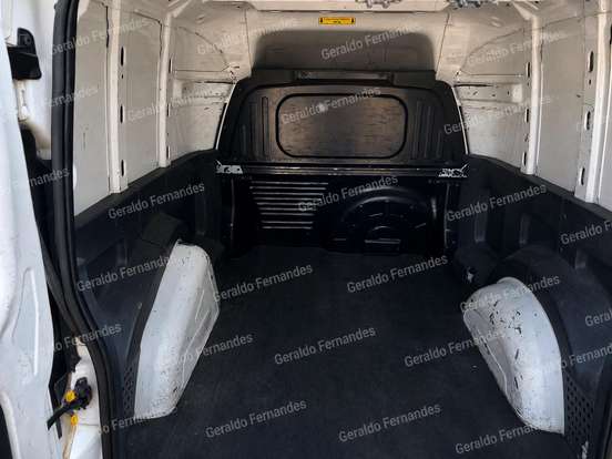 FIAT-FIORINO-1.4 MPI FURGÃO 8V FLEX 2P MANUAL FIAT-FIORINO-2014
