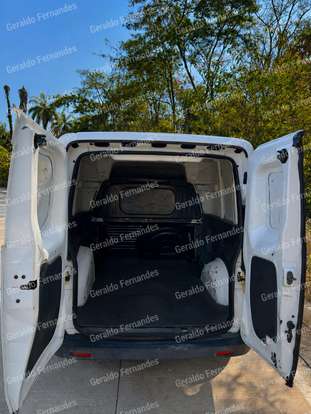 FIAT-FIORINO-2014
