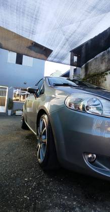 FIAT PUNTO 1.4 ATTRACTIVE 8V FLEX 4P MANUAL