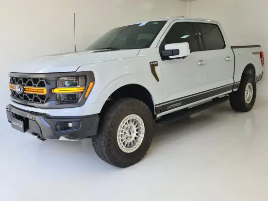 FORD-F-150-5.0 V8 GASOLINA CD TREMOR FX4 AUTOMÁTICO FORD-F-150-2025