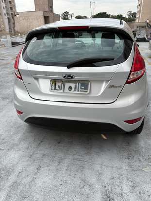 FORD-FIESTA-2016