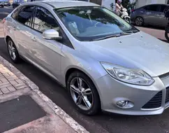 FORD FOCUS 2.0 SE SEDAN 16V FLEX 4P POWERSHIFT FORD FOCUS 2.0 SE SEDAN 16V FLEX 4P POWERSHIFT