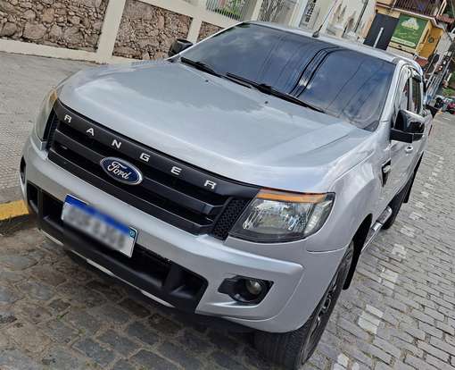 FORD-RANGER-2013