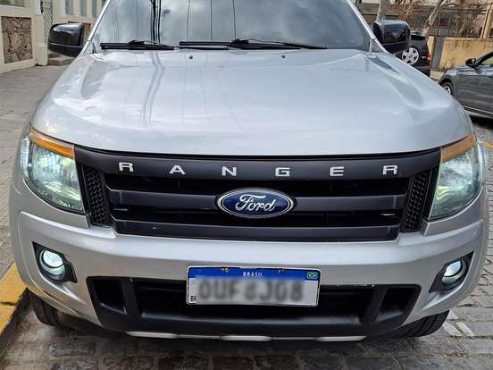 FORD-RANGER-3.2 XLS 4X4 CD 20V DIESEL 4P MANUAL FORD-RANGER-2013
