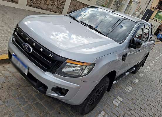 FORD-RANGER-2013