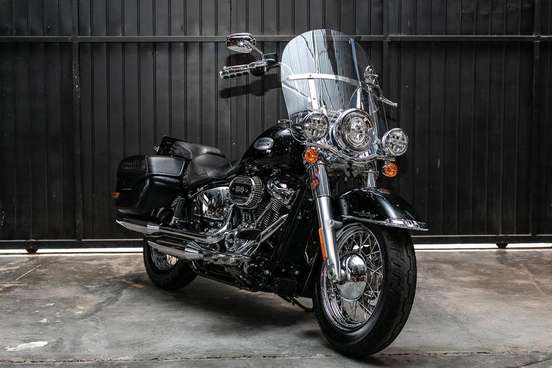 HARLEY-DAVIDSON-SOFTAIL HERITAGE CLASSIC 114-2022