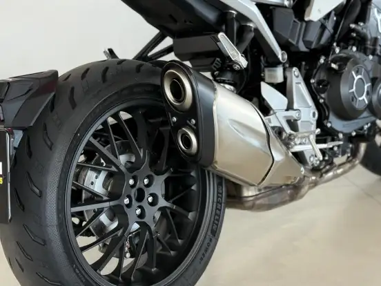 HONDA-CB 1000R ABS HONDA-CB 1000R ABS-2023