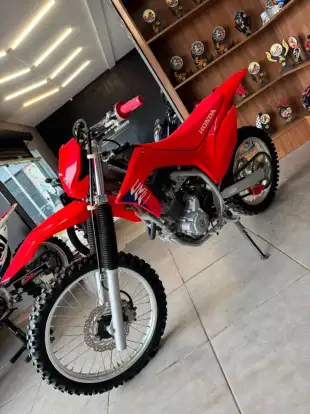 HONDA-CRF 250F-2025