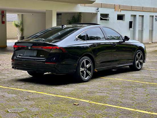 HONDA-ACCORD-2023