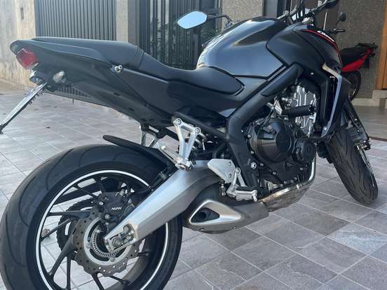 HONDA-CB 650 F HONDA-CB 650 F-2015