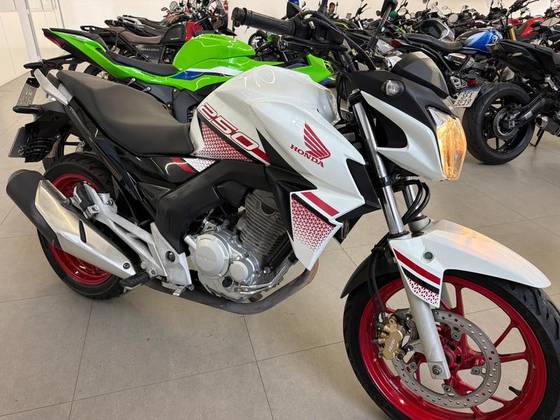HONDA CB TWISTER 