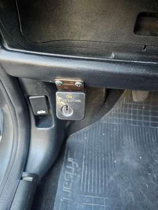 HONDA-FIT-2006
