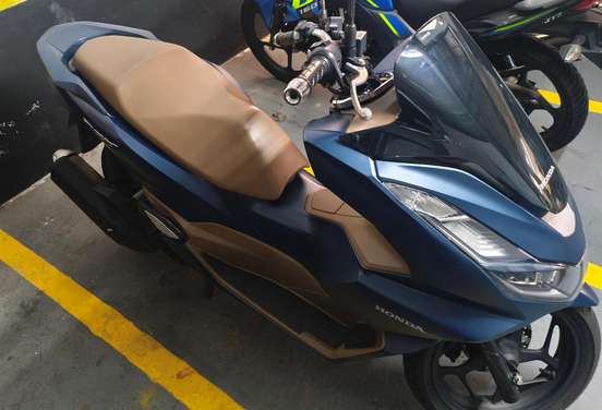 HONDA-PCX 160 DLX-2024