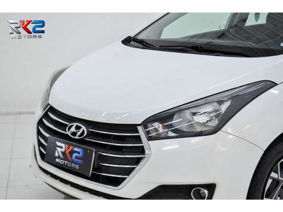 HYUNDAI-HB20S-1.0 COMFORT PLUS 12V FLEX 4P MANUAL HYUNDAI-HB20S-2017