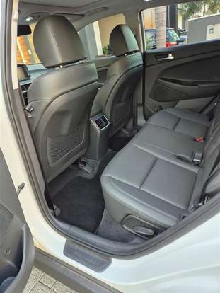 HYUNDAI-TUCSON-2024